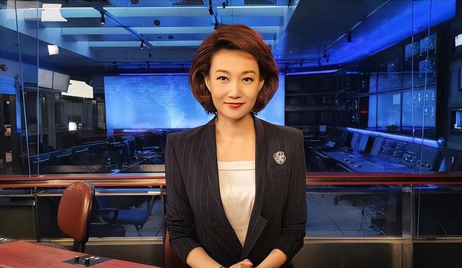 Emc易倍体育：央视主持人李梓萌戴假发工作20年摘下假发后原来这么漂亮！(图8)