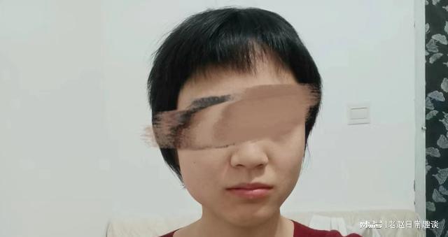 18岁女生“洗剪吹”后大哭情绪崩溃引围观：网友感慨剪得像头盔(图3)