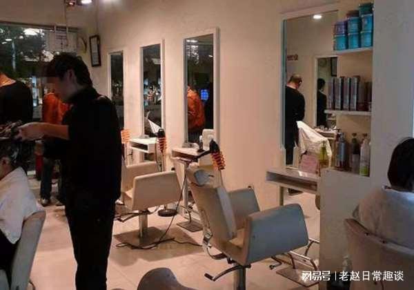 18岁女生“洗剪吹”后大哭情绪崩溃引围观：网友感慨剪得像头盔(图6)