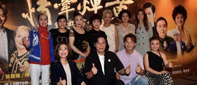 易倍体育网站：60岁TVB视帝罕见返港发量惊人被质疑戴假发本人正面回应(图3)