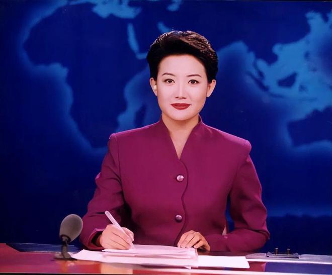 Emc易倍体育：这六位美女主持人背后的故事你可能不知道！(图18)