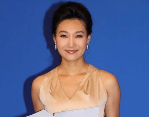 Emc易倍体育：这六位美女主持人背后的故事你可能不知道！(图5)
