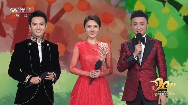 Emc易倍体育：这六位美女主持人背后的故事你可能不知道！(图23)