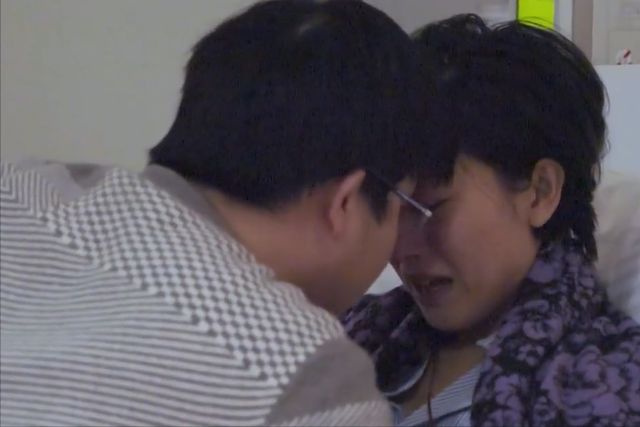 Emc易倍体育：26岁女博士得胰腺癌婆婆卖房只为治病丈夫受人质疑(图5)