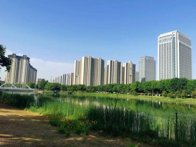 胖东来“爆改”许昌(图2)