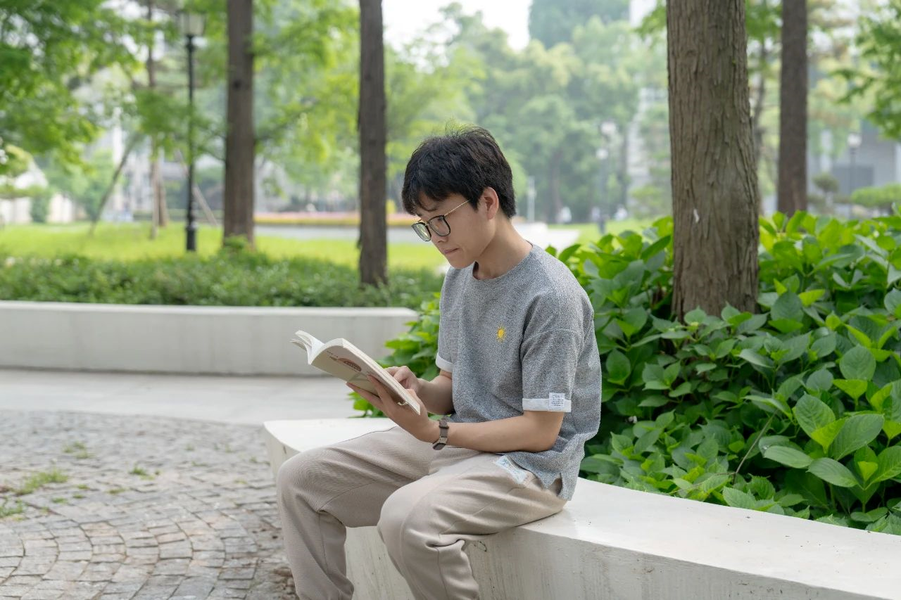 第一名保研中大的男孩剪掉了40cm长发!(图3)