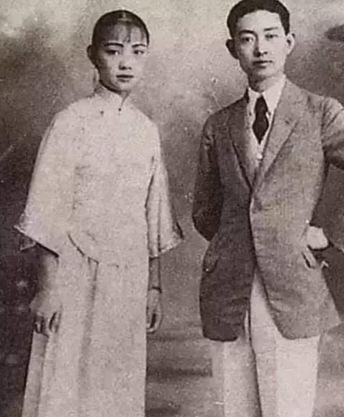 两女共侍一夫关系却情同姐妹生前三人同行死后则三人葬同穴(图3)