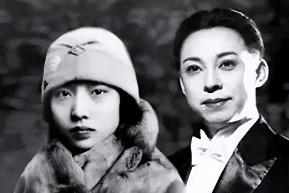 两女共侍一夫关系却情同姐妹生前三人同行死后则三人葬同穴(图12)