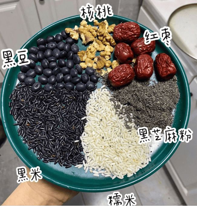 脱发生发很简单！找对方法洗开毛囊发量暴增！(图3)