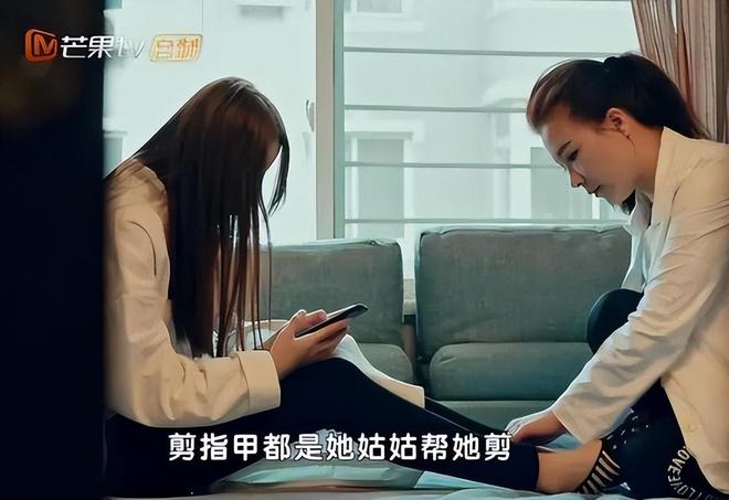 16岁要人追着喂饭每天上万开销的“巨婴”刘思琦现在过得如何(图11)