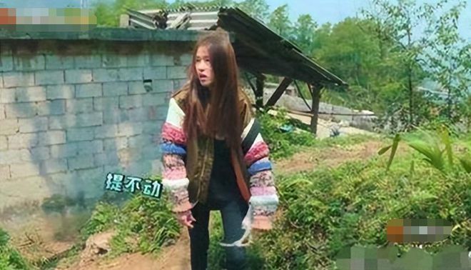辽宁16岁巨婴刘思琦：吃饭靠人喂每天花销过万如今过得怎样了(图17)