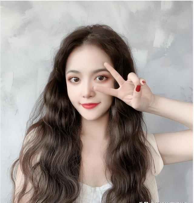 头发到底隔几天洗一次最好？很多人做错了难怪掉发越来越严重(图2)