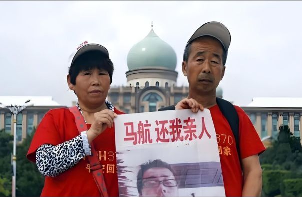14年儿子在马航遇难多年后父亲收到儿子回信坚信他在平行时空(图11)