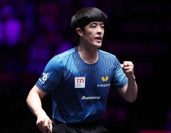 梁靖崑爆冷出局！2-0到2-3不敌老将！2号种子止步澳门赛8强(图4)