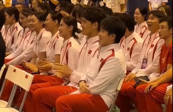 离谱！女运动员和王楚钦互动遭网暴无奈清空个人账号不敢发动态(图2)