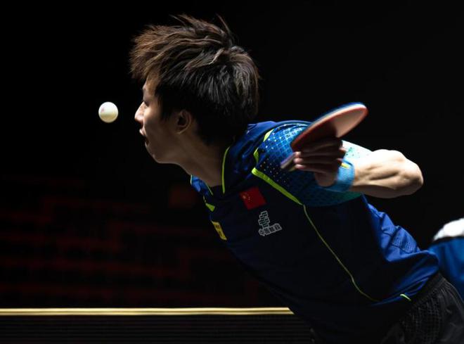 3-0！速胜印尼选手林高远晋级八强球迷调侃：最大消耗是捡球(图3)
