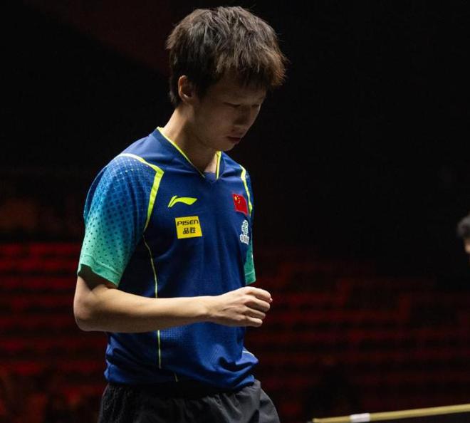 3-0！速胜印尼选手林高远晋级八强球迷调侃：最大消耗是捡球(图2)