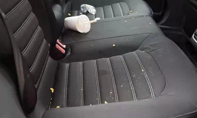为什么大家宁愿等网约车也不愿意去坐就在路边的出租车？(图17)