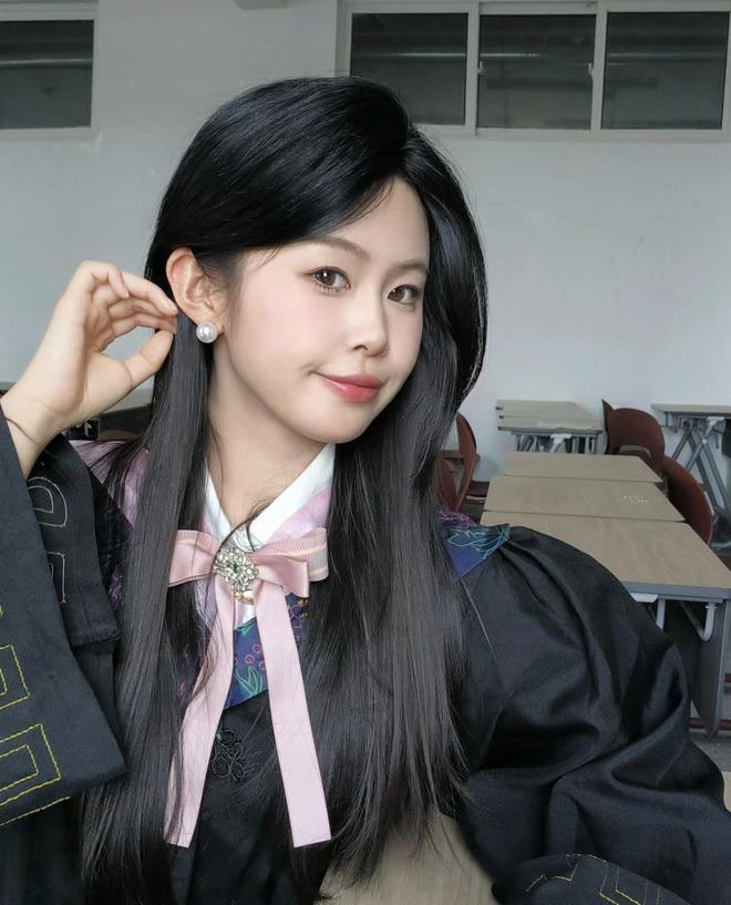 Emc易倍体育：高颅顶假发片氛围感美女的秘密武器！(图4)