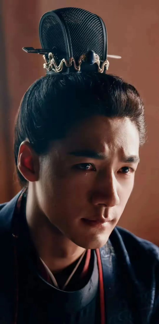 假头套和真发的区别？锦绣安宁男二一出场男主的发型就不顺眼了(图13)