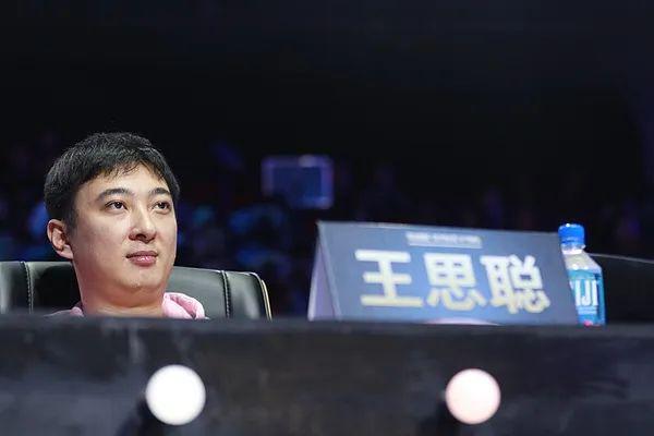 易倍体育网站：西贝LOGO更新；华莱士上线“碰一下点餐”；瑞幸年终三大招；绿茶港交所递表周报(图11)