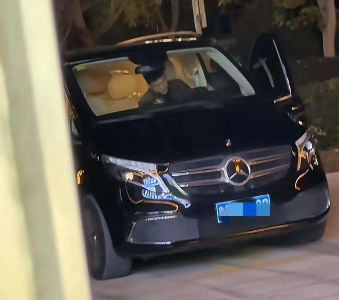 苹果姐姐素颜劝网友千万别整容结果就是自己很疼老公也走了！(图10)