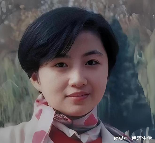 易倍体育网站：82年当连长妻子带孩子探亲我公开说：咱们吃啥她娘俩也吃啥(图3)