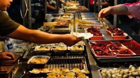 大量荷兰女孩来我国上海表面是来旅游实际别有目的(图3)