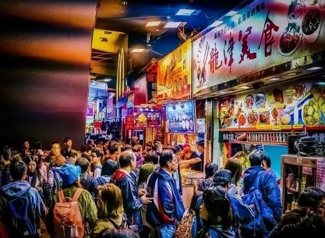 大量瑞士女孩涌入中国表面是来旅行实际每次都带走大量假发(图10)