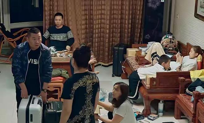 吃饭靠喂！富家女刘思琦的惊人经历曝光！(图9)