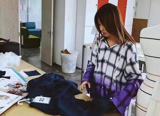 吃饭靠喂！富家女刘思琦的惊人经历曝光！(图12)
