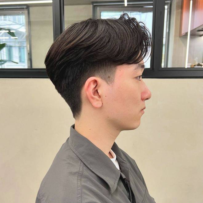 两侧铲短不连接男发：时尚帅气尽显年轻男士魅力(图13)