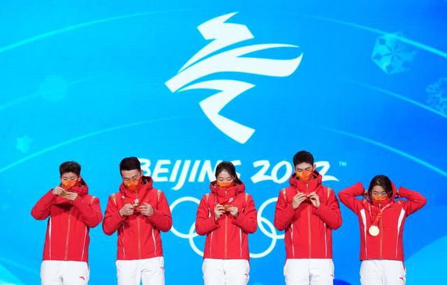 冬奥冠军曲春雨：减重一个月造就冬奥首金“秘密武器”(图5)
