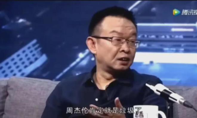 霸总带货第一人！雷军同款皮衣成中年男人的“性价比战袍”？(图20)