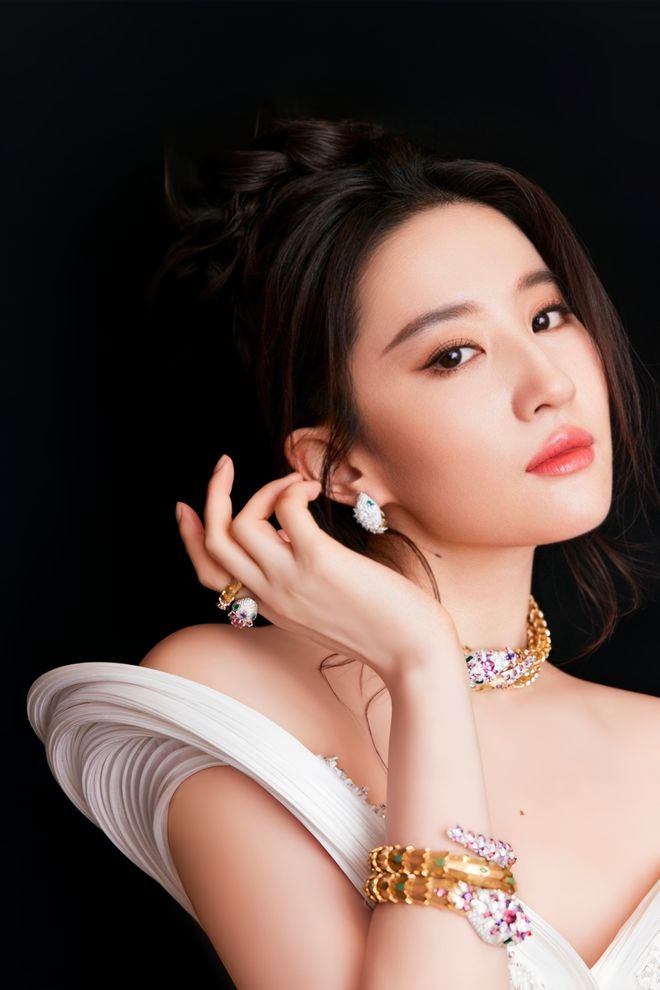 金九大战｜刘亦菲输给贾玲这是能说的吗？(图11)
