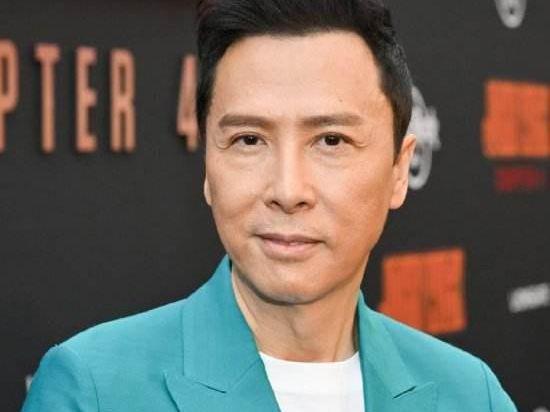 易倍体育网站：明星参加两会须素颜上阵没了团队包装与滤镜遍地普男普女(图8)