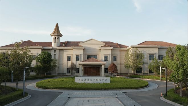 新纪实纪录片《田野之上》第四集《独木不成林(图7)
