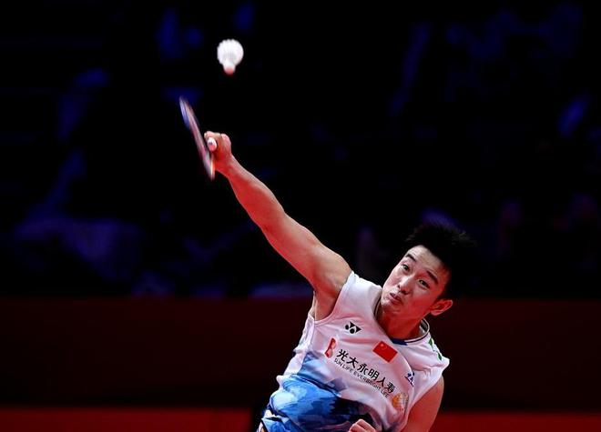 2-0！李诗沣进攻犀利完胜港队00后国羽四大男单携手晋级(图4)