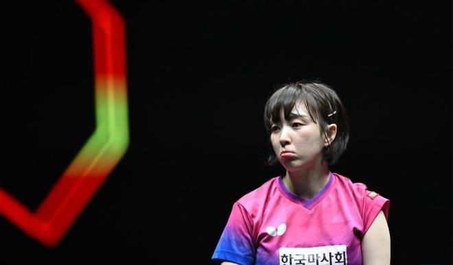 3-0！攻削大战蒯曼少年老成完胜韩国37岁老将晋级女单八强(图2)