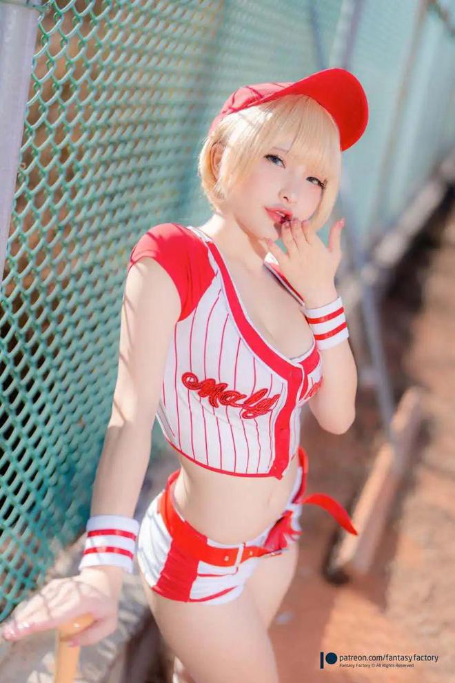 易倍体育网站：性感COS：体操服啦啦队长专属！(图4)