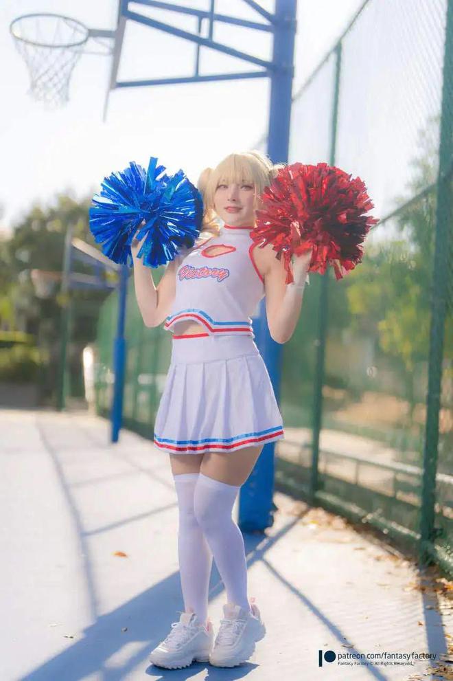 易倍体育网站：性感COS：体操服啦啦队长专属！(图5)