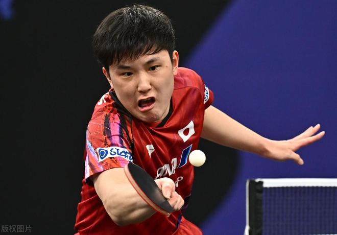 WTT爆大冷！大种子0-3惨败一轮游张本智和剃光头国乒新星3-1(图4)