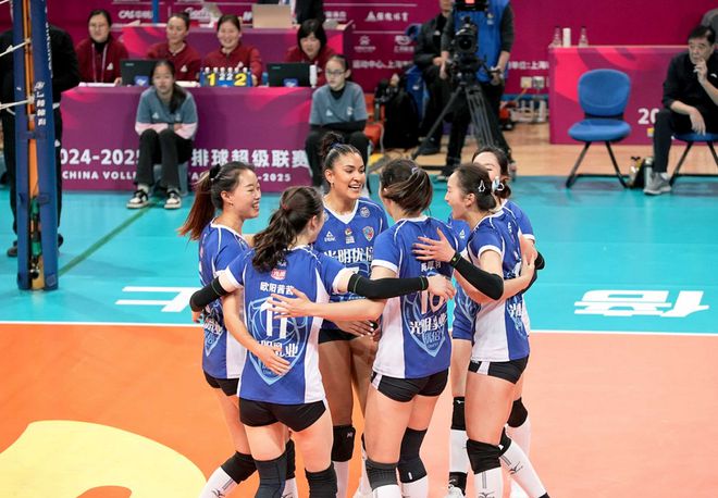 3比1！多点开花发扣拦压制天津女排轻取上海姚迪串联全队(图3)