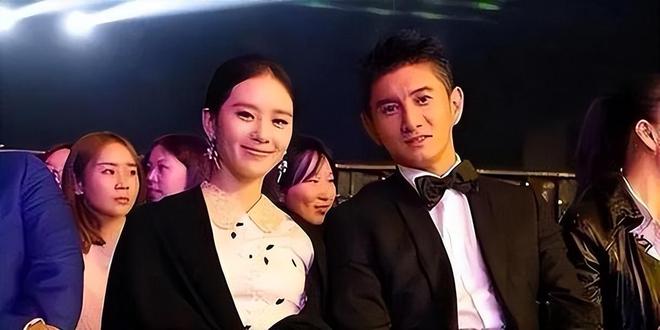 嫁给“老男人”的5位女星个个肤白貌美、气质超群到底图个啥(图3)