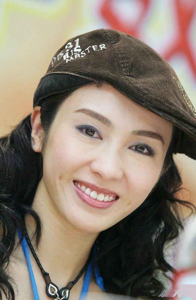 嫁给“老男人”的5位女星个个肤白貌美、气质超群到底图个啥(图17)