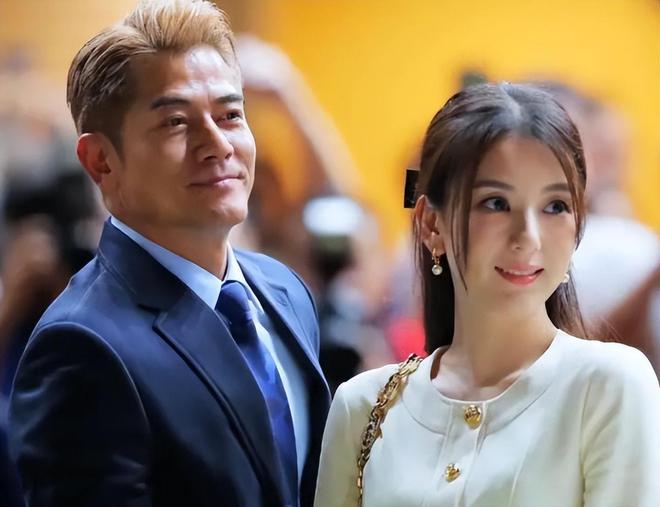 嫁给“老男人”的5位女星个个肤白貌美、气质超群到底图个啥(图31)
