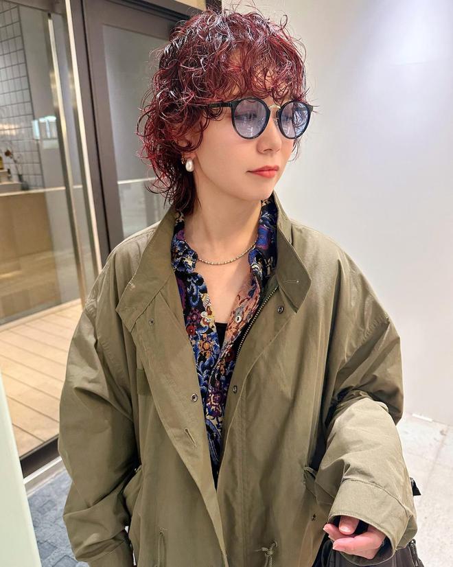 狼尾女士卷发打破常规的时尚革命让每个转身都成为高光时刻(图5)