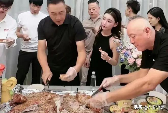 婚后第3天汪小菲半夜发朋友圈句句不提大S却句句不离大S(图4)