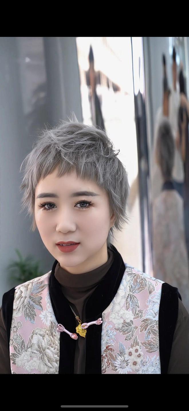 短发新势力：重塑风格绽放多元魅力(图8)
