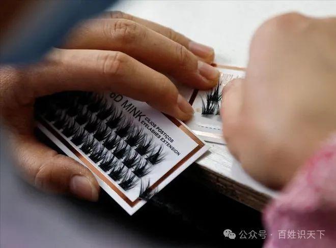 朝鲜每年对华出口20亿的真相：假睫毛背后的血汗铁矿堆里的叹息(图3)